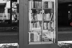 Bücherschrank