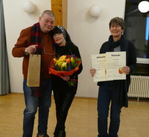 Ehepaar Petersen und Martina Hillesheimer